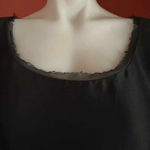 Dress - Picture 2 of 5